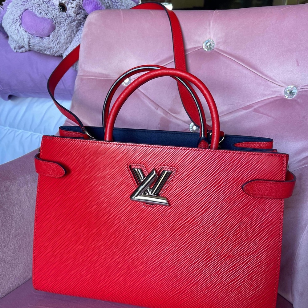 LV Twist Authentic